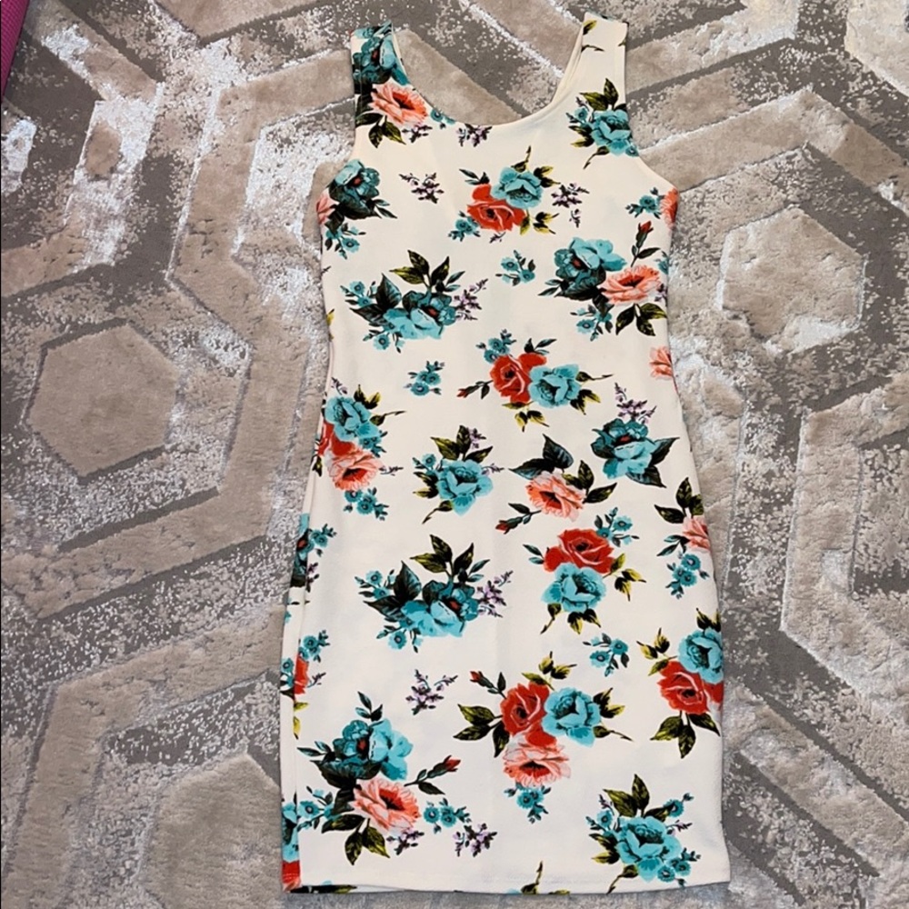 Floral bodycon dress